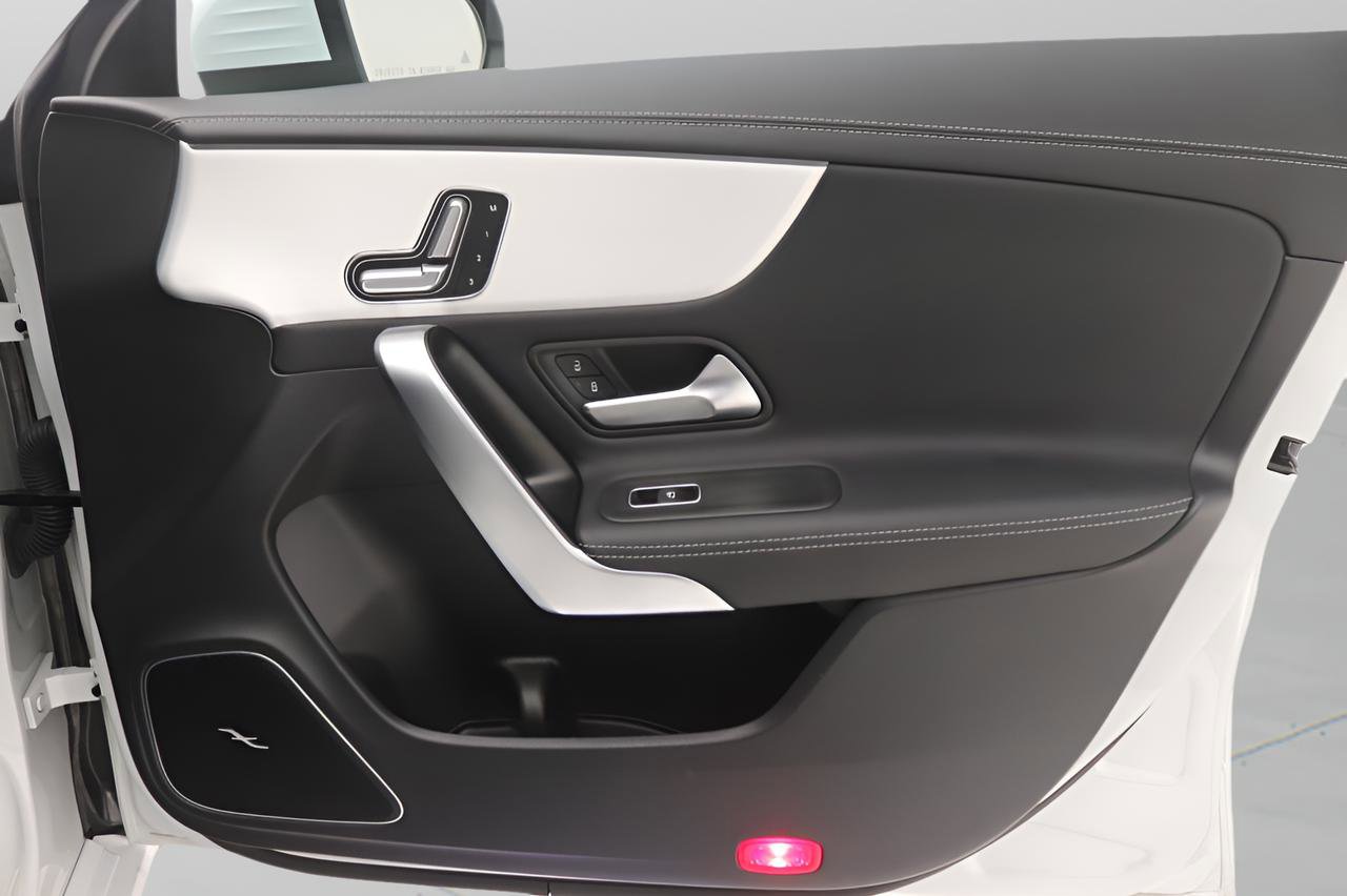 Certified 2023 Mercedes-Benz CLA 250 image 21