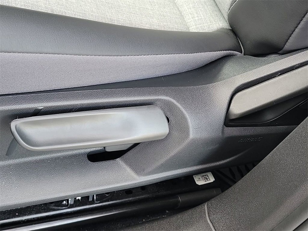 Used 2024 Volkswagen ID.4 2WD image 26