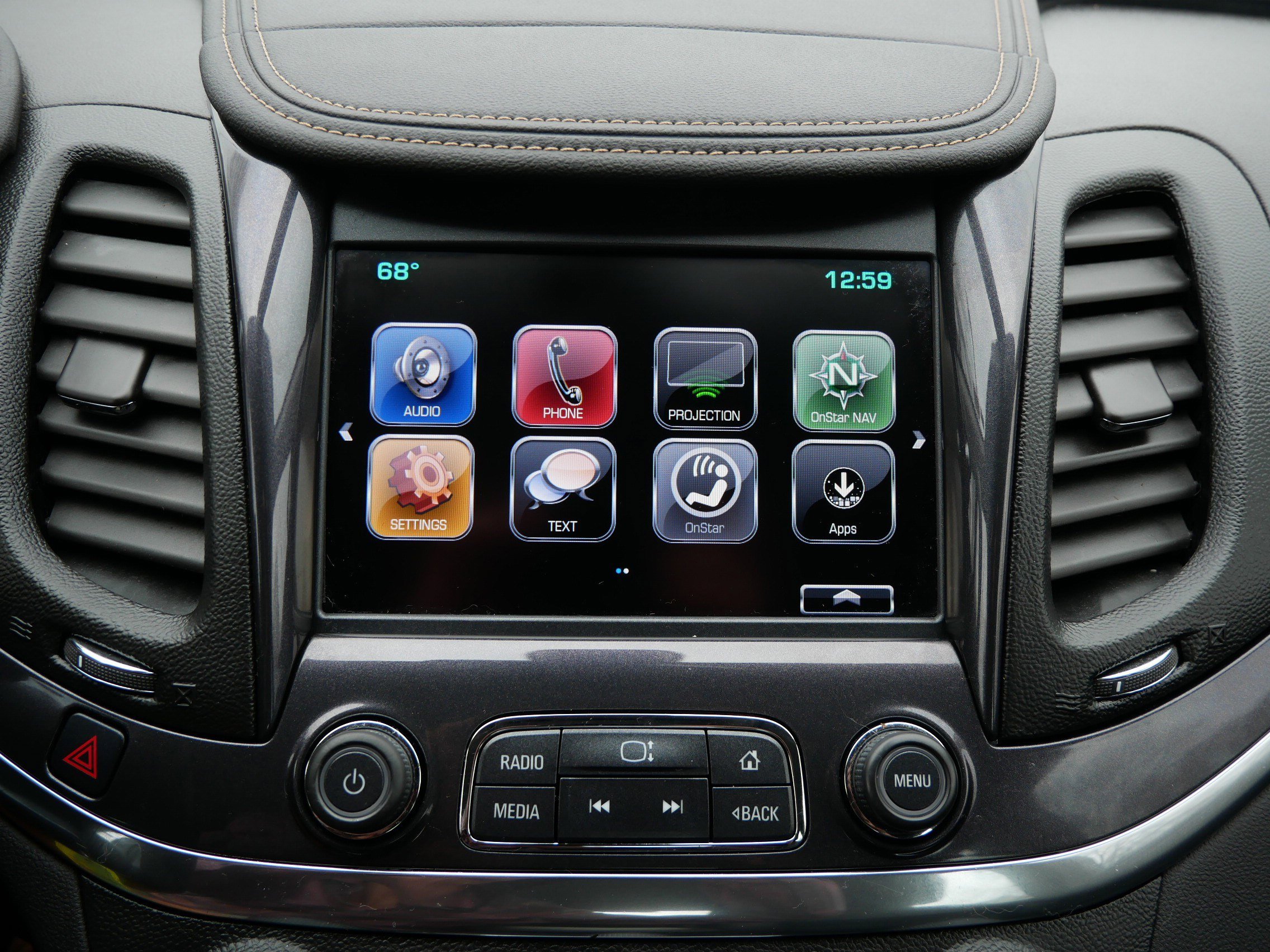 Used 2017 Chevrolet Impala LT FWD image 22