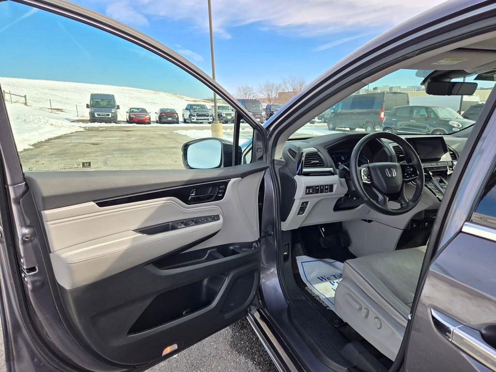 Used 2024 Honda Odyssey Elite image 10