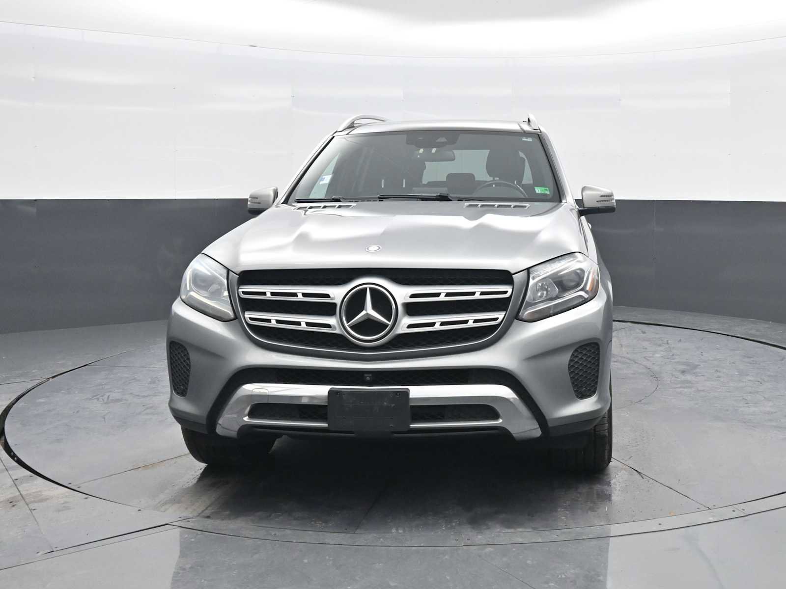 Used 2017 Mercedes-Benz GLS 450 4MATIC image 3