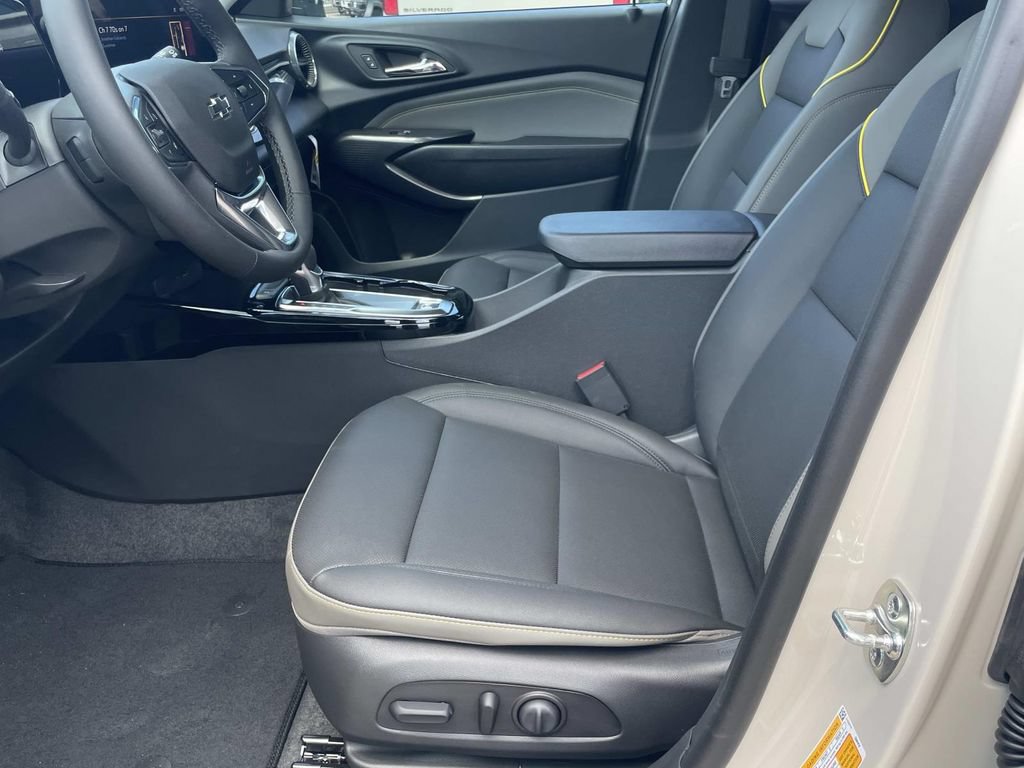 New 2026 Chevrolet Trax ACTIV w/ Driver Confidence Package FWD image 13