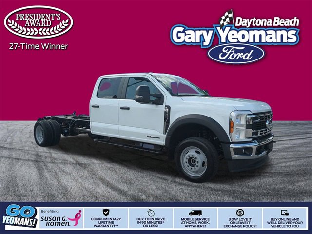 New 2025 Ford F550 4x4 Crew Cab Super Duty w/ XL Chrome Package