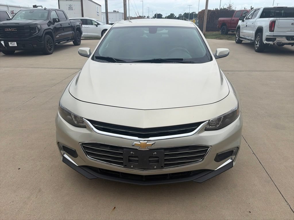Used 2016 Chevrolet Malibu LT FWD image 4