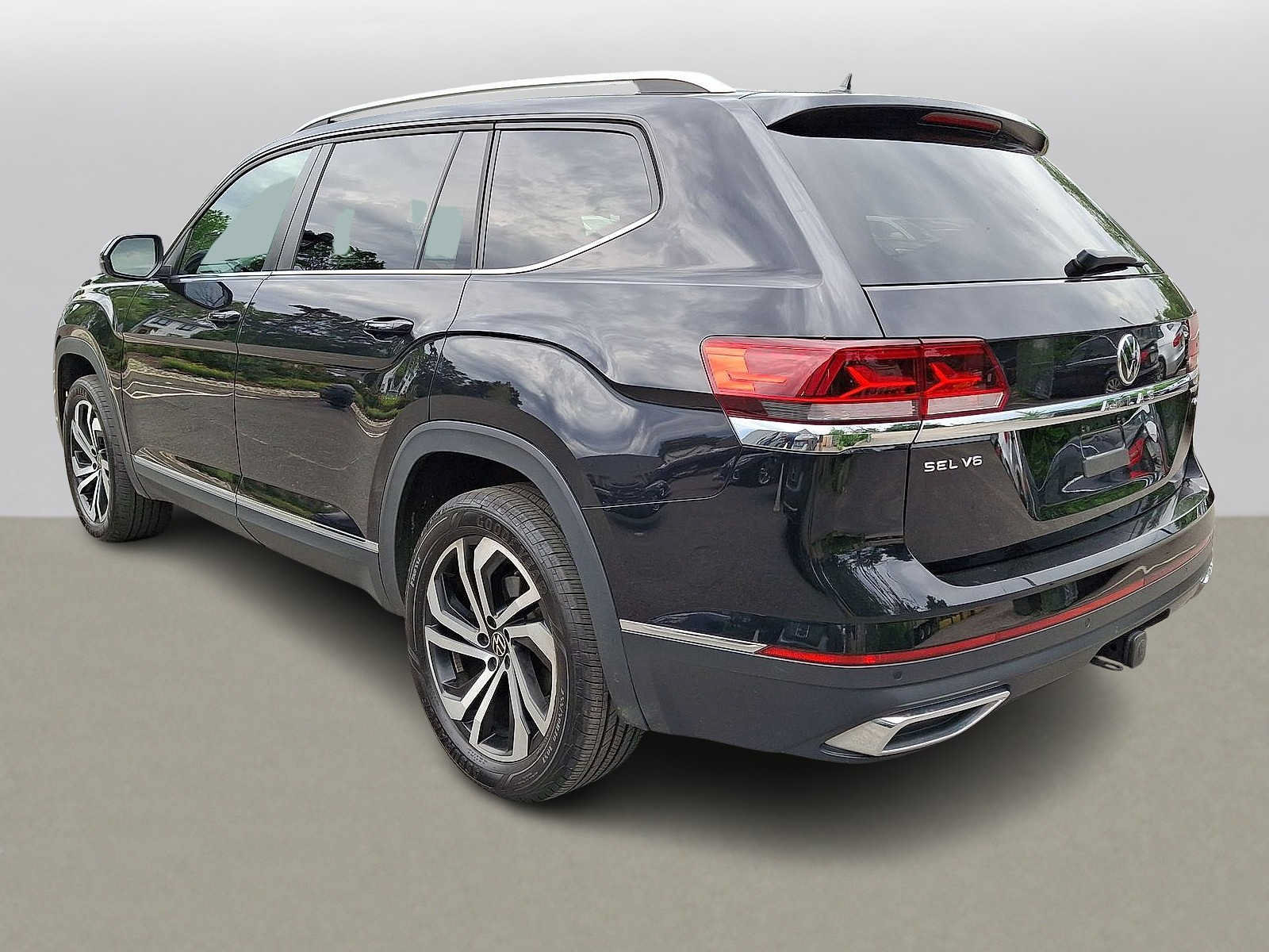 Used 2023 Volkswagen Atlas SEL AWD/4WD image 28