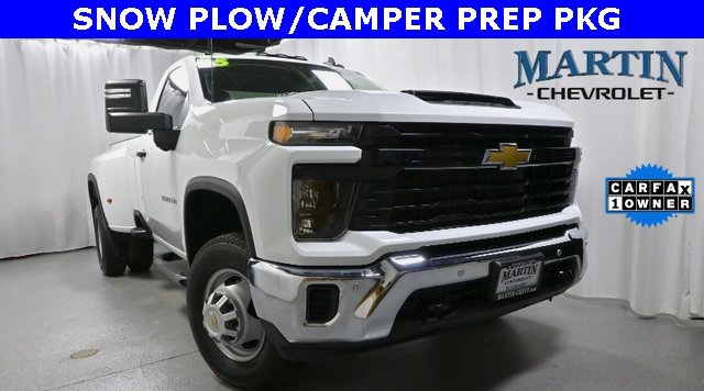 Used 2025 Chevrolet Silverado 3500 W/T w/ WT/CX Safety Package image 1