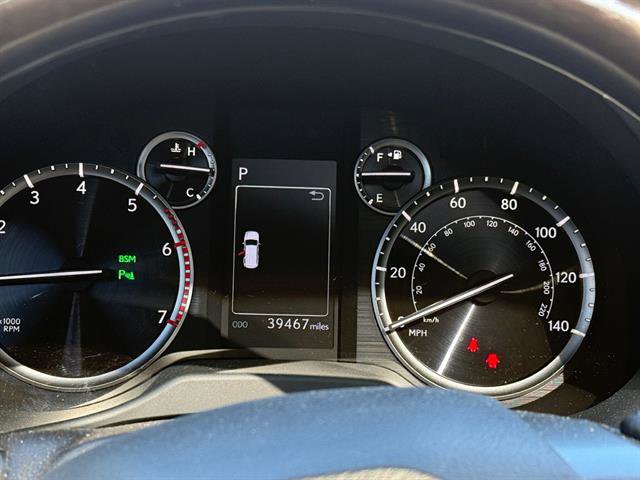 Used 2023 Lexus GX 460 Premium w/ Premium Package image 15