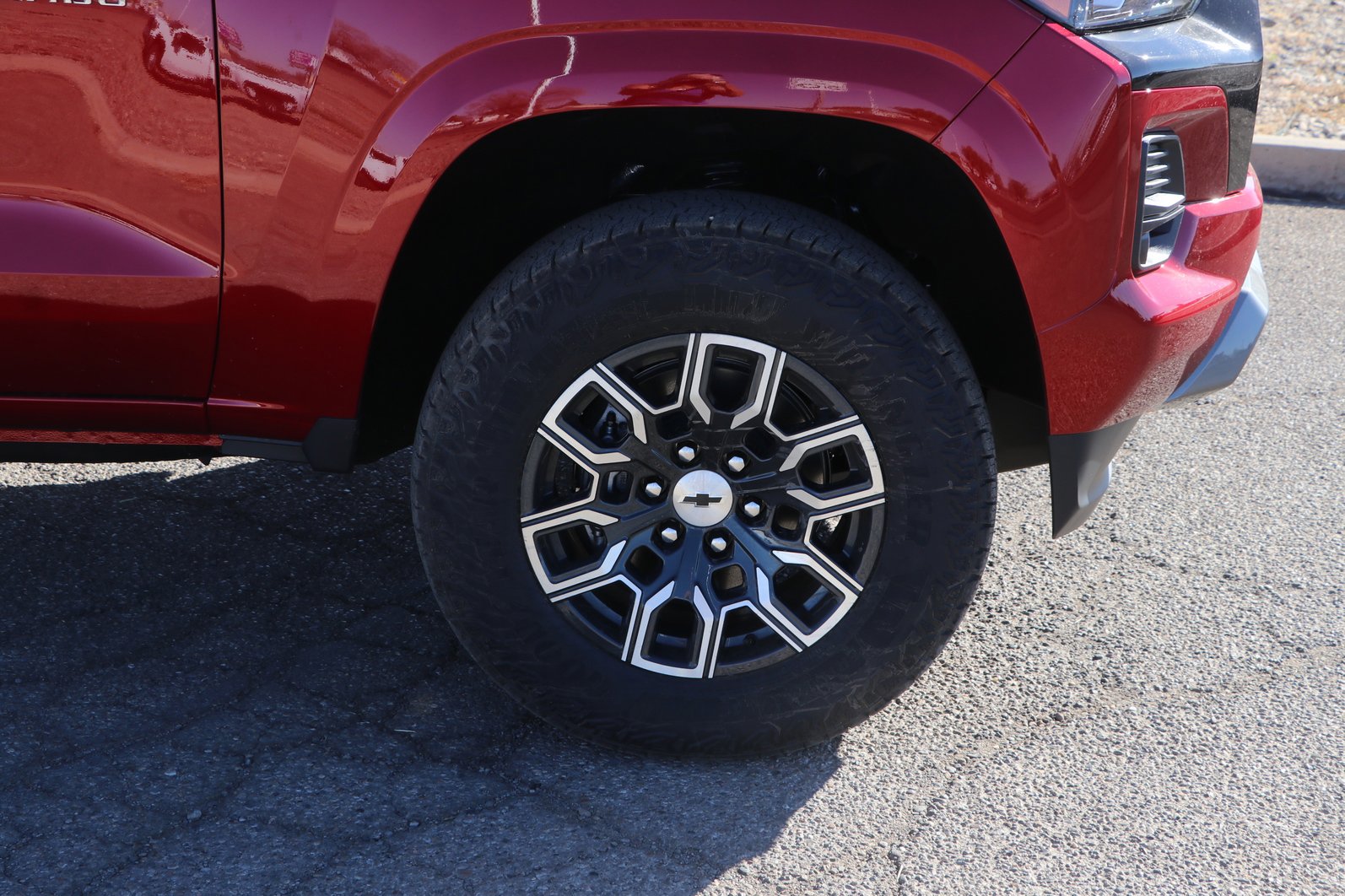 New 2026 Chevrolet Colorado Z71 image 9