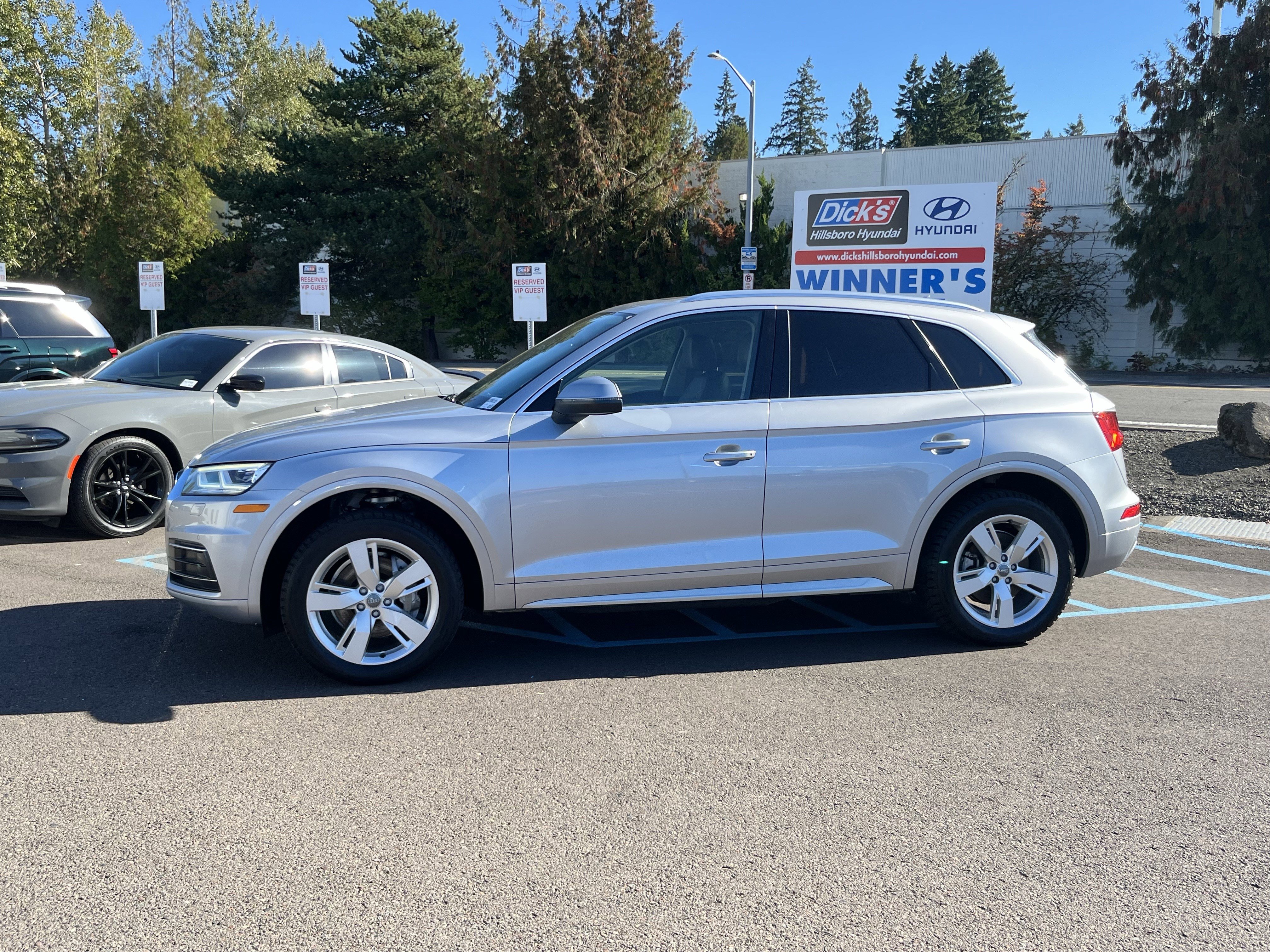 Used 2019 Audi Q5 Premium Plus image 2