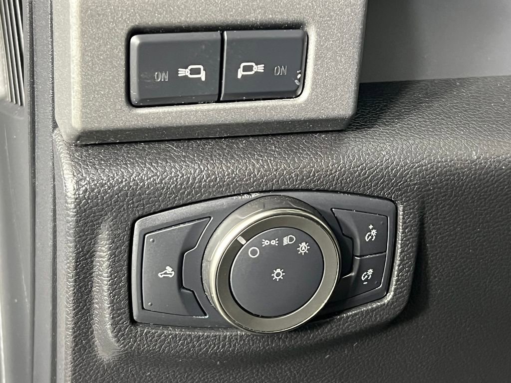 Used 2018 Ford F150 Raptor w/ Equipment Group 802A Luxury image 19