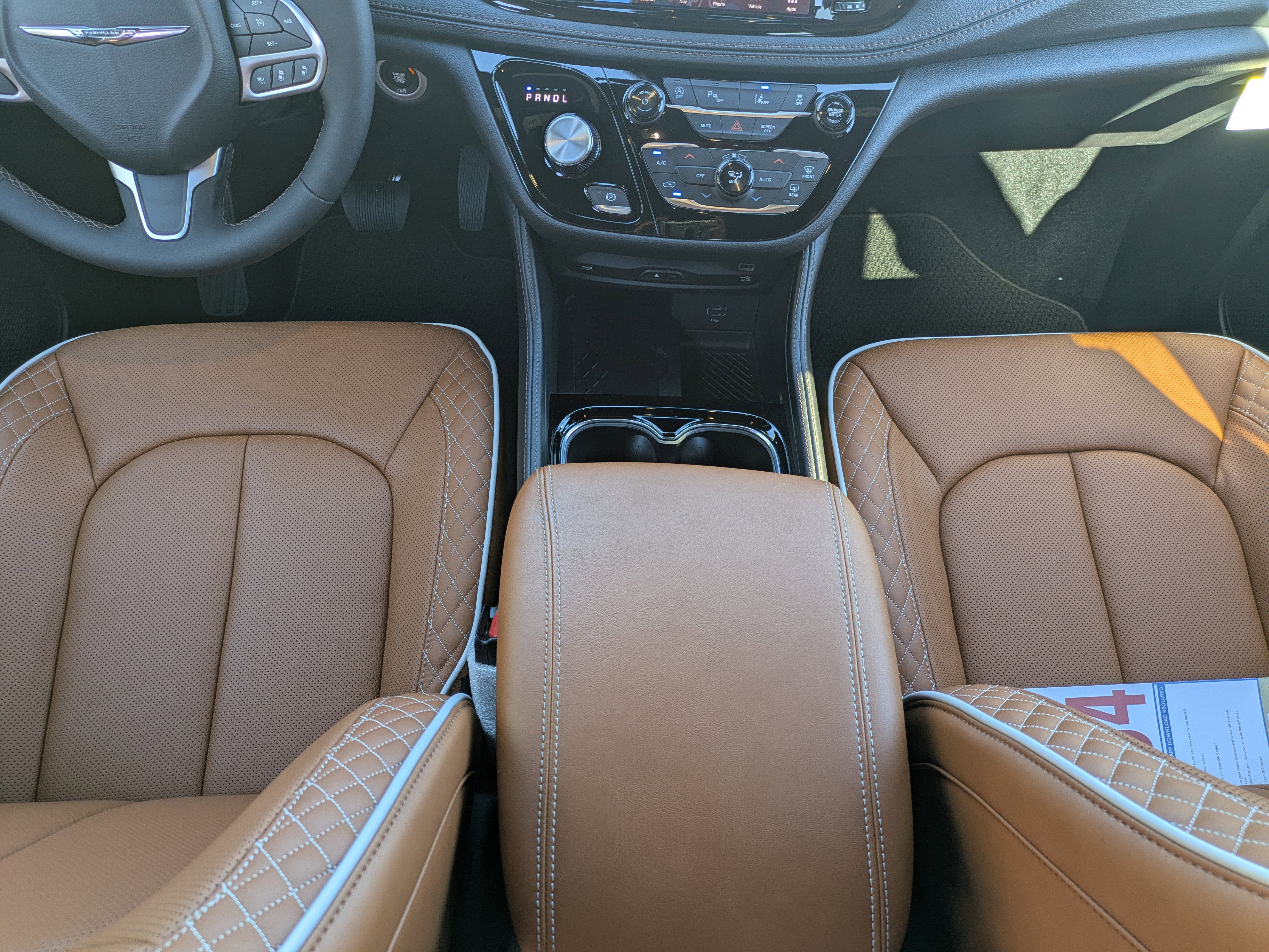 New 2026 Chrysler Pacifica Pinnacle w/ Trailer Tow Group image 19