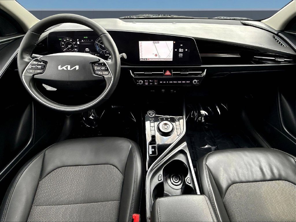 Used 2023 Kia Niro Wind w/ Wind Preserve Package FWD image 11