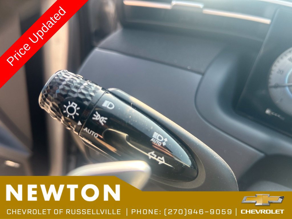 Used 2024 Hyundai Tucson Limited AWD/4WD image 16