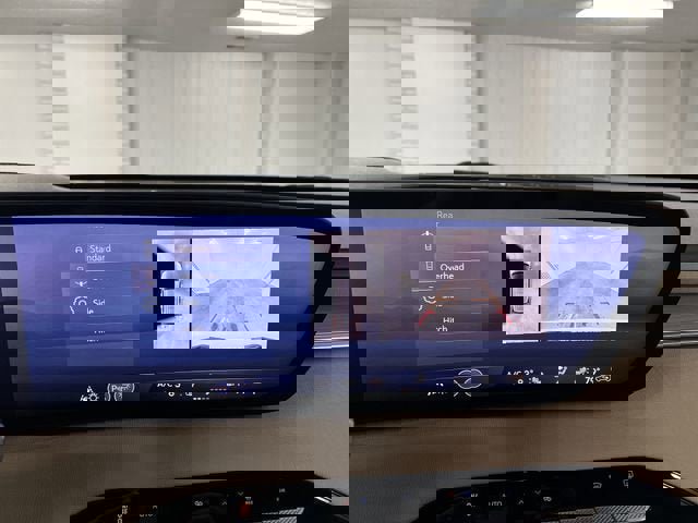 Certified 2026 Buick Enclave Preferred w/ LPO, Floor Liner Package image 15