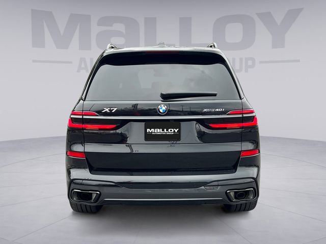 Used 2026 BMW X7 xDrive40i w/ M Sport Package image 4