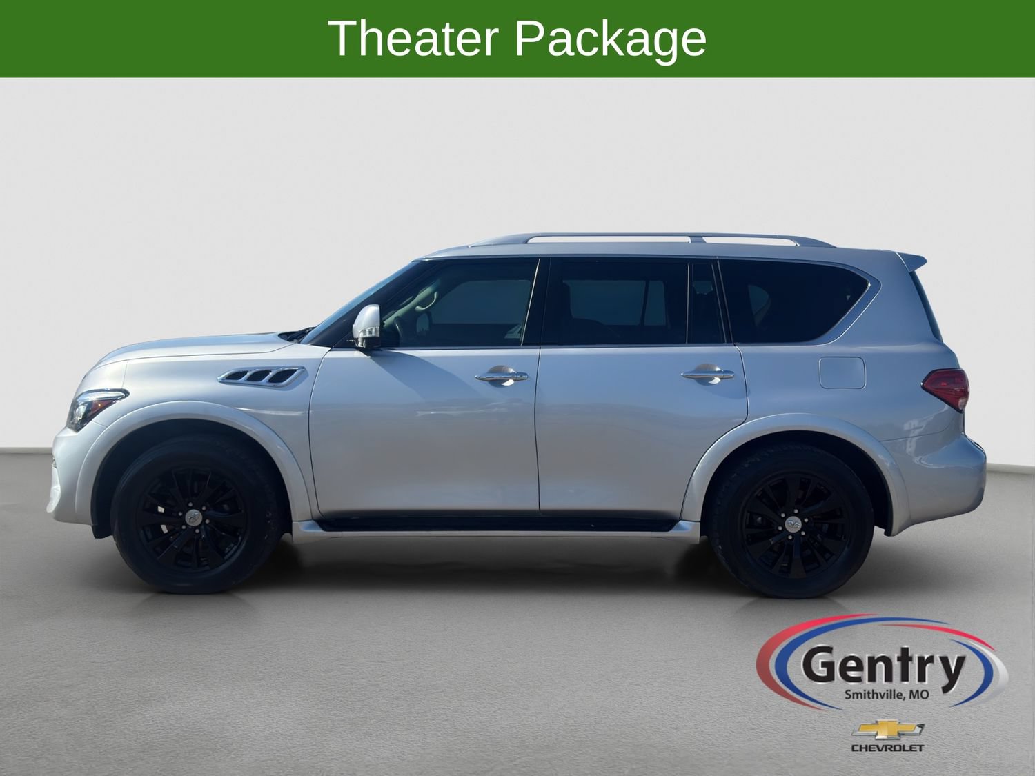 Used 2016 INFINITI QX80 4WD w/ Driver's Assistance Package image 3