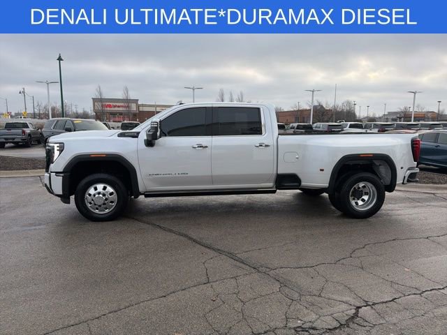 Used 2024 GMC Sierra 3500 Denali Ultimate image 8
