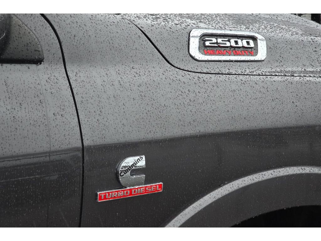 Used 2020 RAM 2500 Laramie w/ Body Color Bumper Group image 28