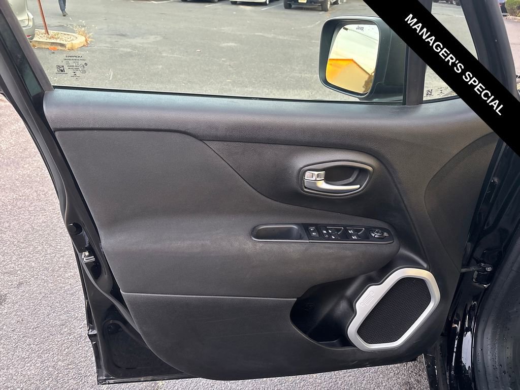Used 2020 Jeep Renegade Sport AWD/4WD image 13