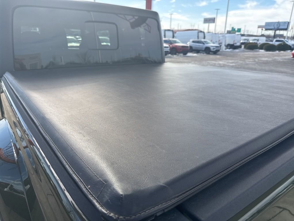 Used 2022 Jeep Gladiator Sport image 19