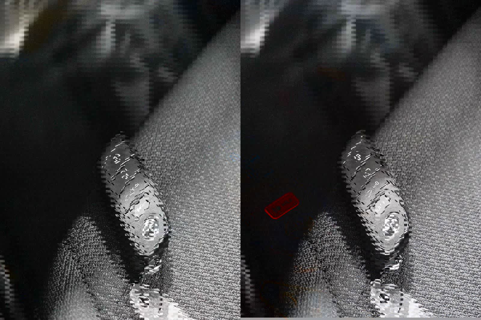 Used 2024 Toyota Corolla SE w/ SE Premium Package image 29