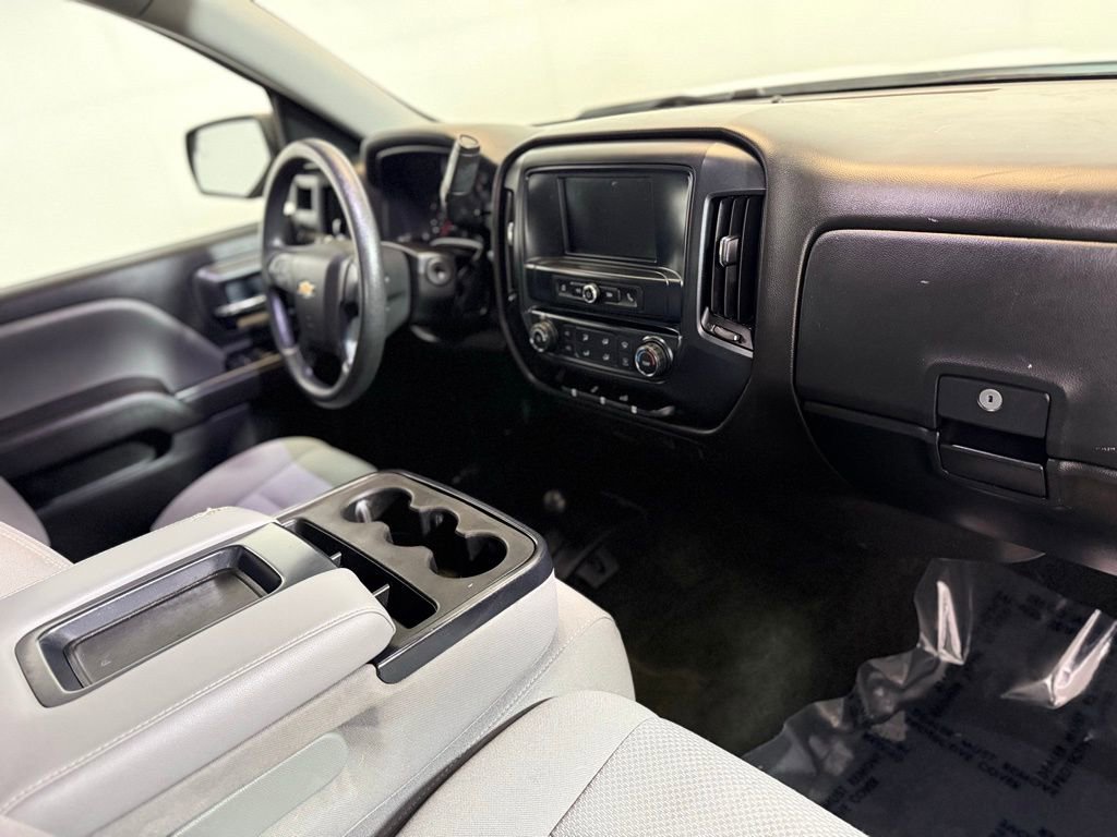 Used 2018 Chevrolet Silverado 1500 Custom w/ Custom Convenience Package image 22