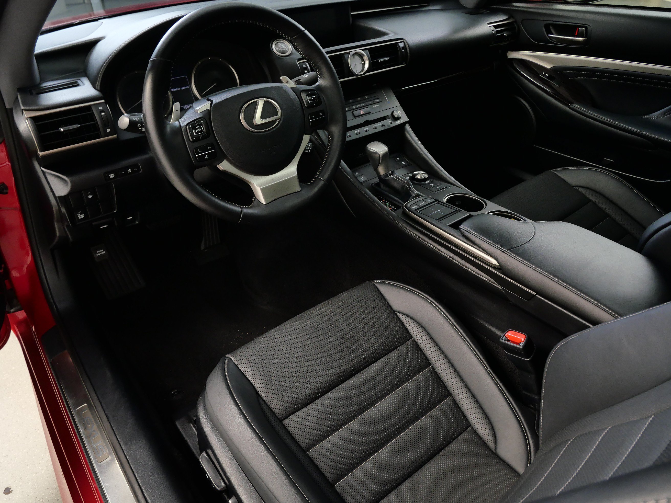 Used 2015 Lexus RC 350 AWD w/ Navigation System Package image 2