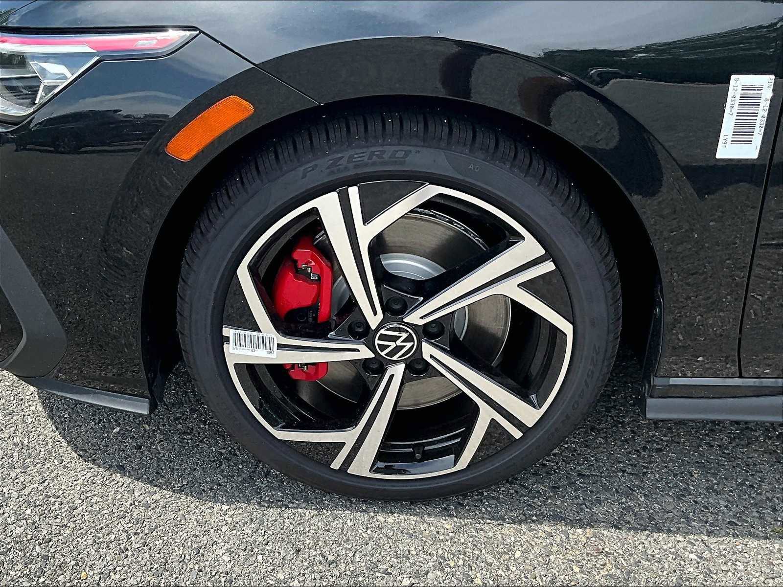New 2025 Volkswagen GTI SE image 8
