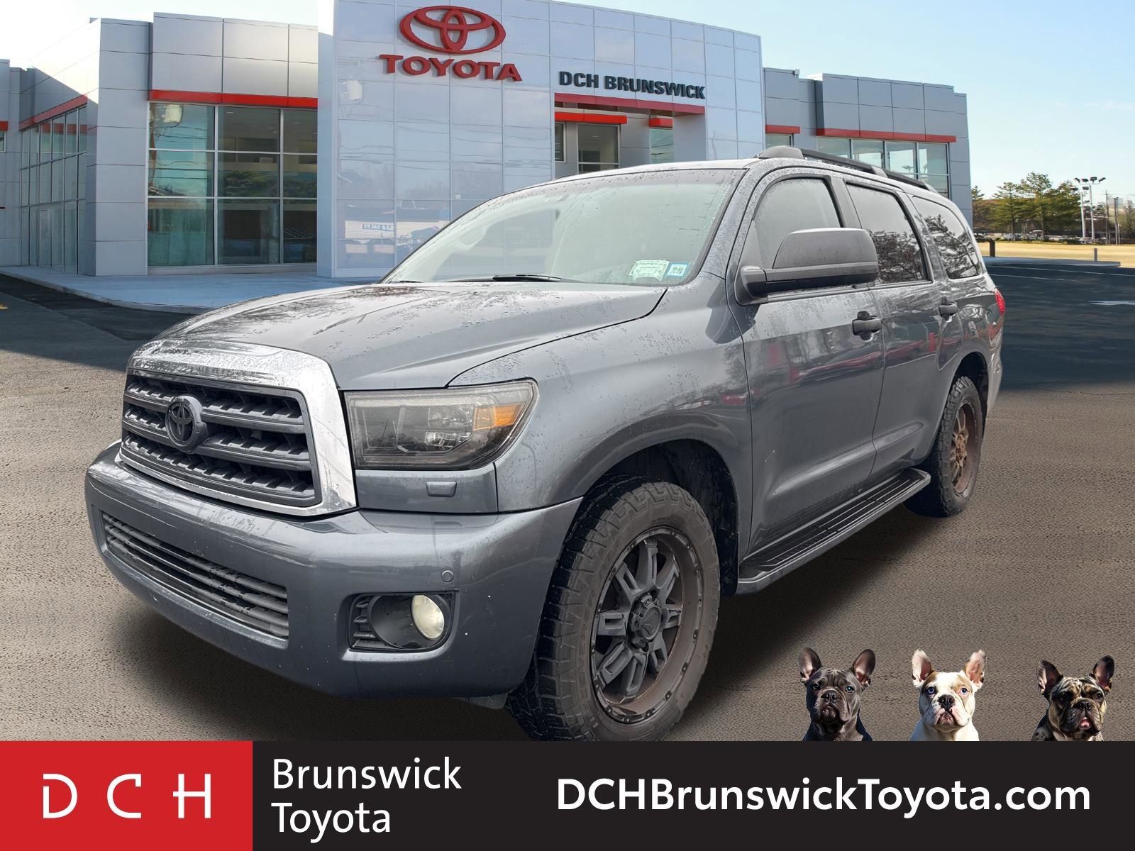 Used 2010 Toyota Sequoia Limited image 1