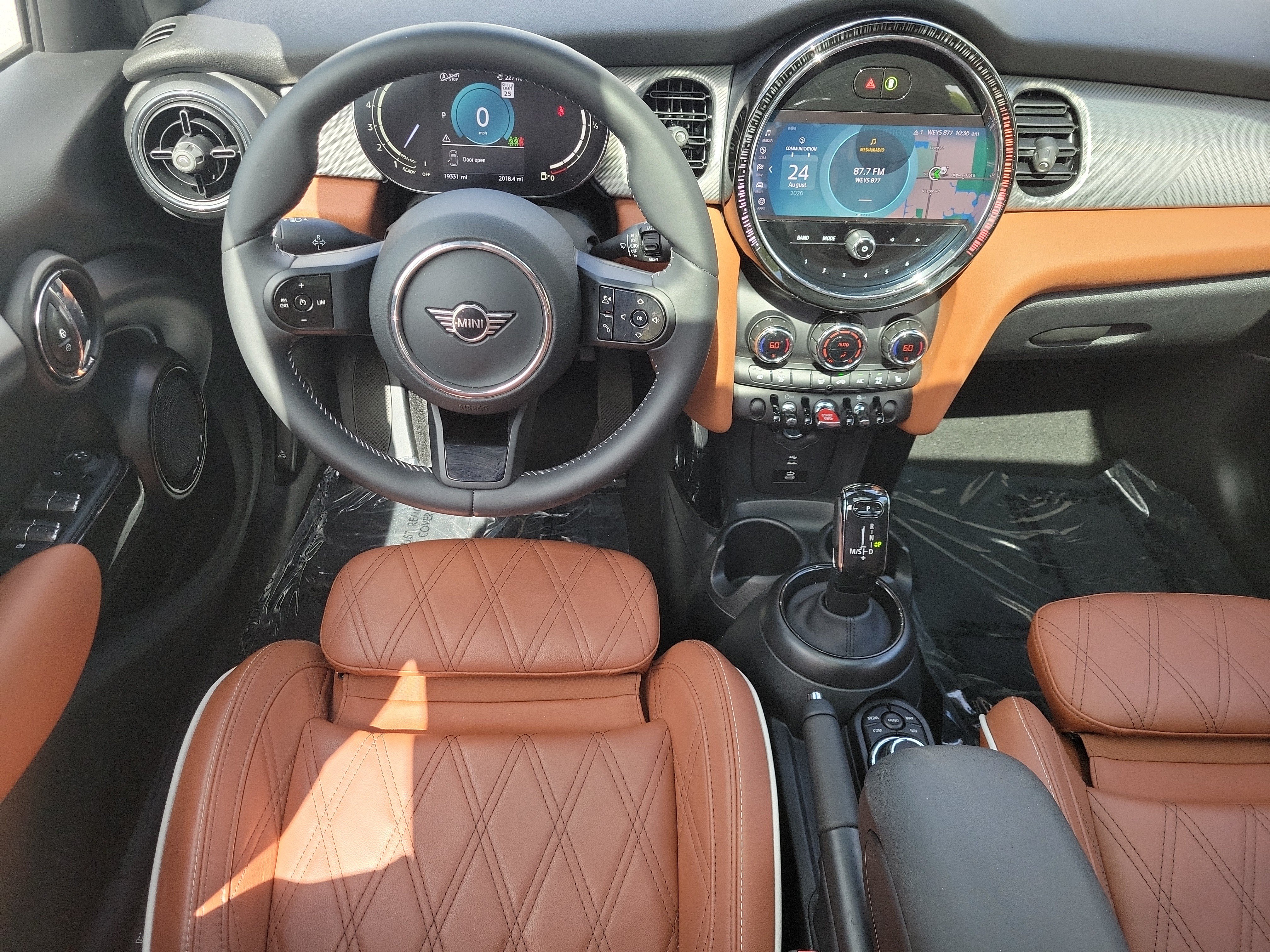 Certified 2024 MINI Cooper 4-Door Hardtop FWD image 6