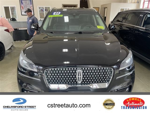 Used 2023 Lincoln Aviator AWD image 1