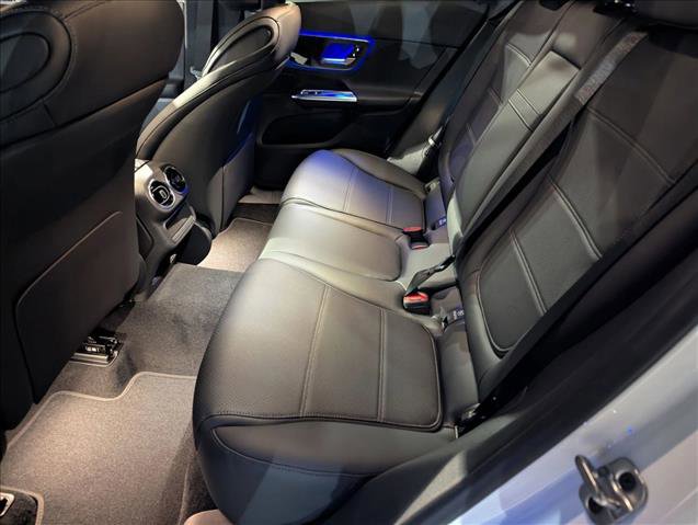 New 2026 Mercedes-Benz GLC 300 4MATIC image 13