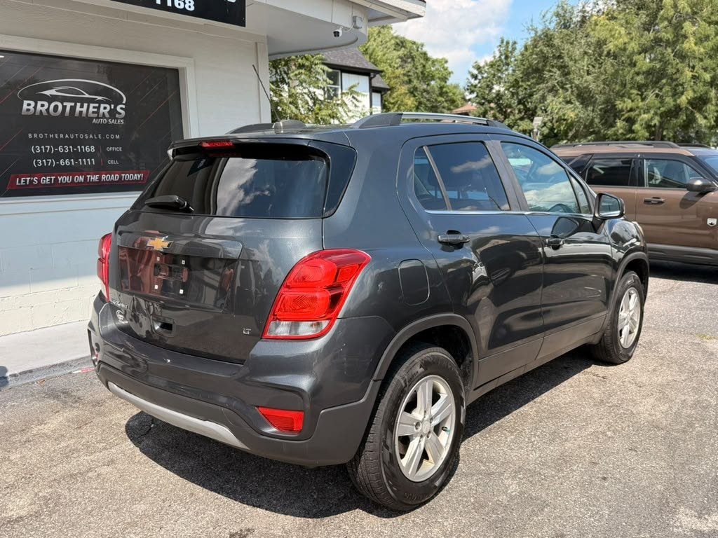 Used 2017 Chevrolet Trax LT AWD/4WD image 18