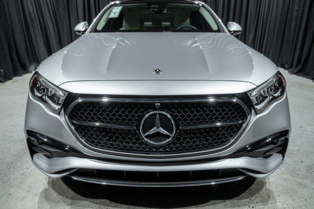Certified 2025 Mercedes-Benz E 350 Sedan image 2