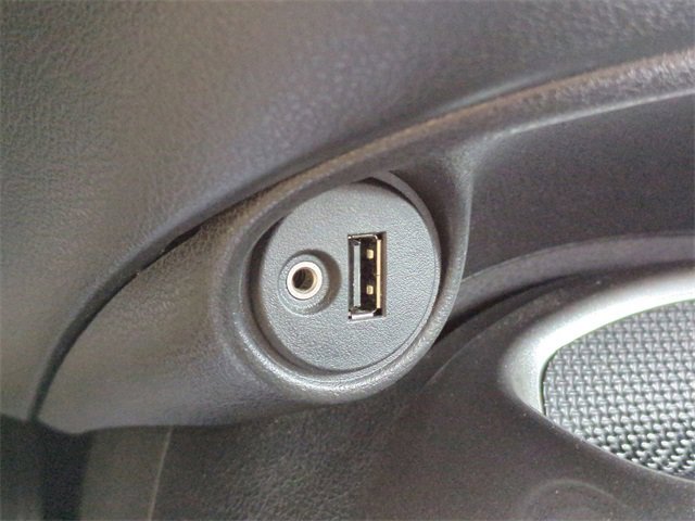 Used 2016 Nissan Juke SL image 23