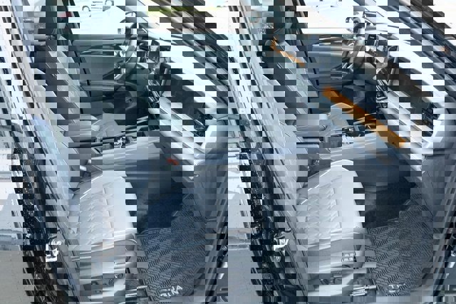 New 2026 Volkswagen Tiguan SEL R-Line image 41