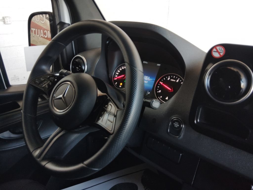 Used 2026 Mercedes-Benz Sprinter 2500 image 25