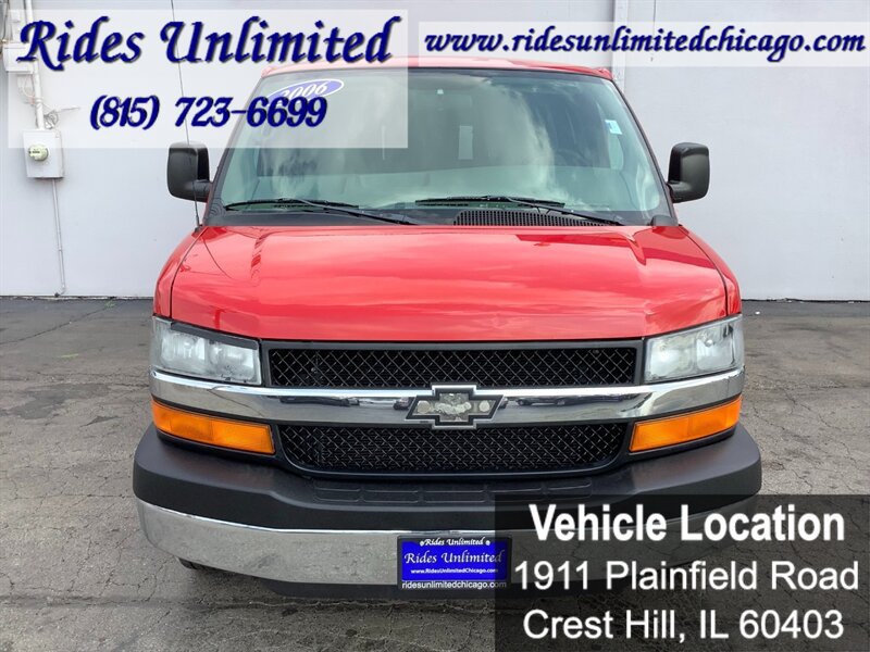 Used 2006 Chevrolet Express 3500 Extended Passenger w/ LT Preferred Equipment Group RWD image 12