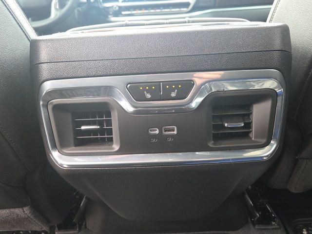 Used 2024 Chevrolet Silverado 3500 High Country w/ High Country Premium Package AWD/4WD image 20