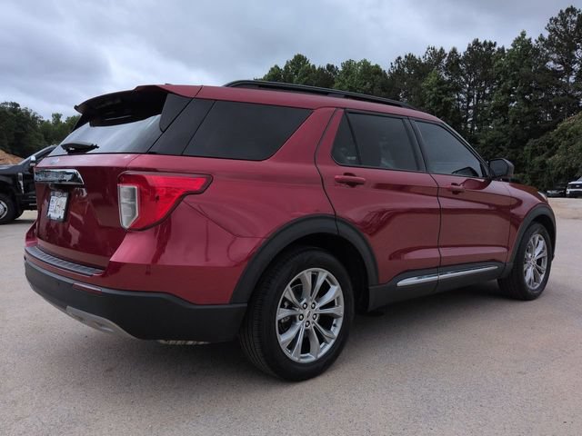 Used 2023 Ford Explorer XLT w/ Equipment Group 202A RWD image 4
