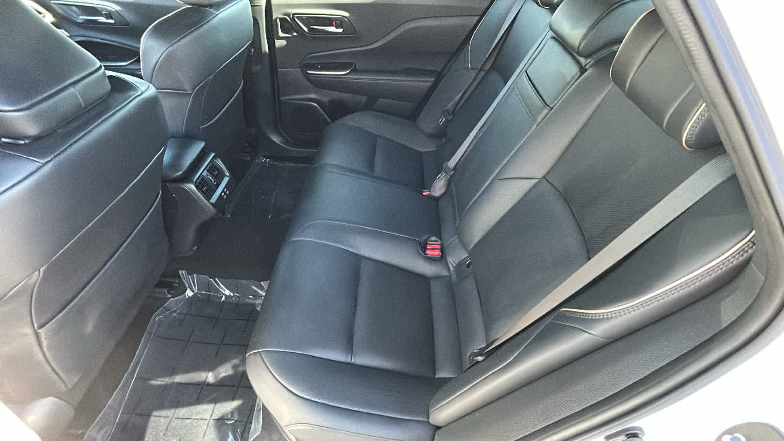Used 2023 Toyota Crown AWD/4WD image 24