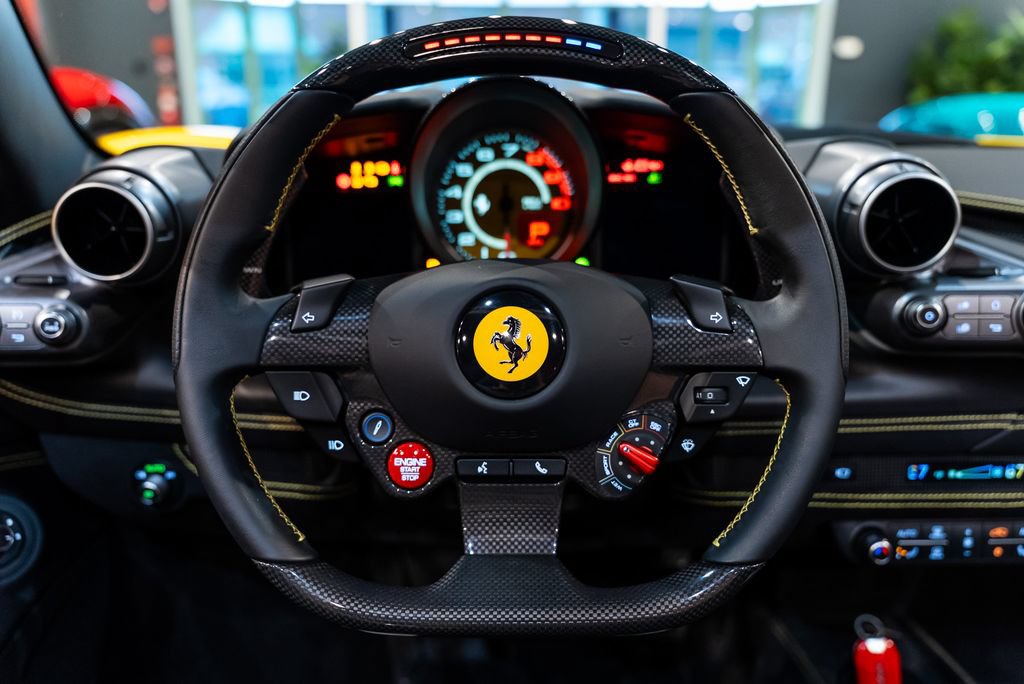 Certified 2021 Ferrari F8 Tributo RWD image 5