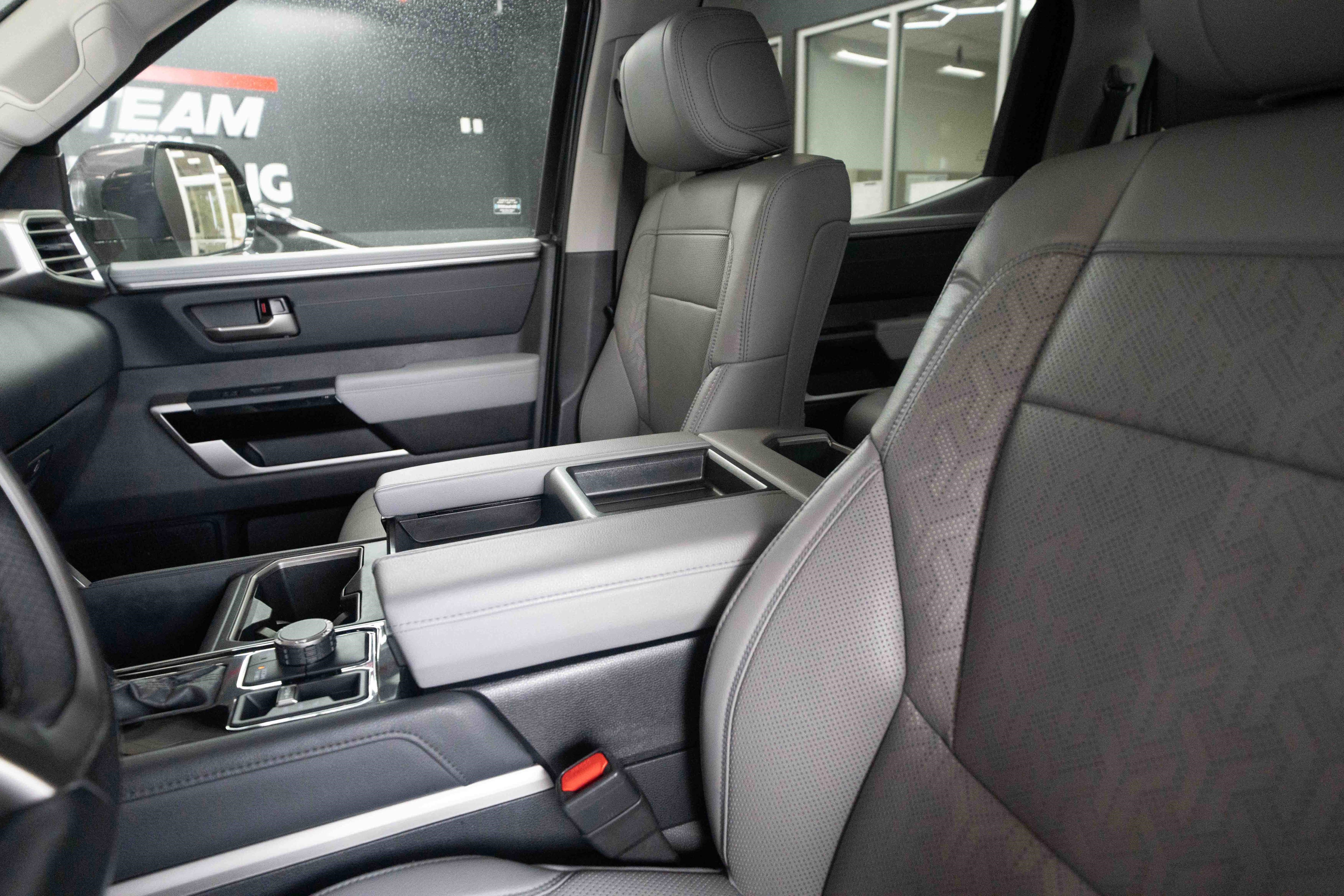 Used 2023 Toyota Tundra Limited image 10