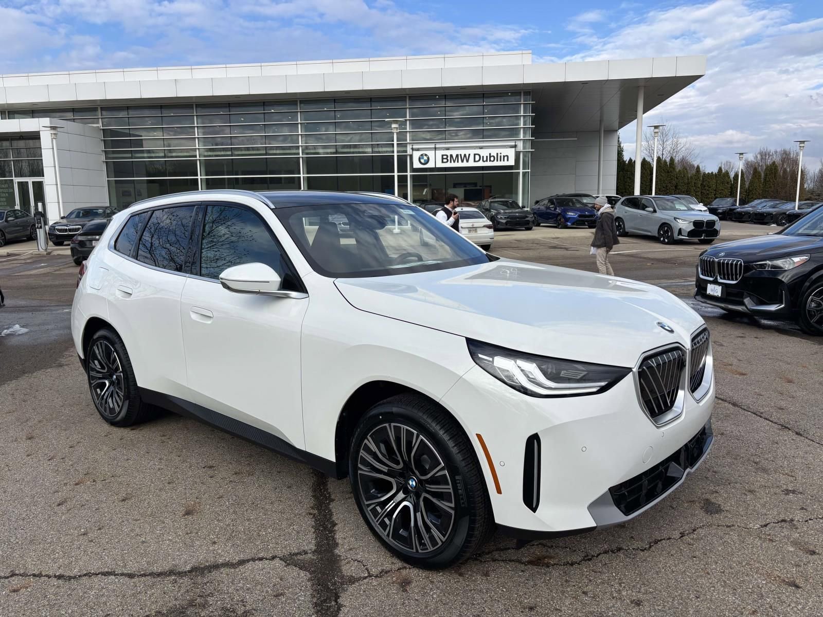 New 2026 BMW X3 xDrive30 w/ Premium Package image 1