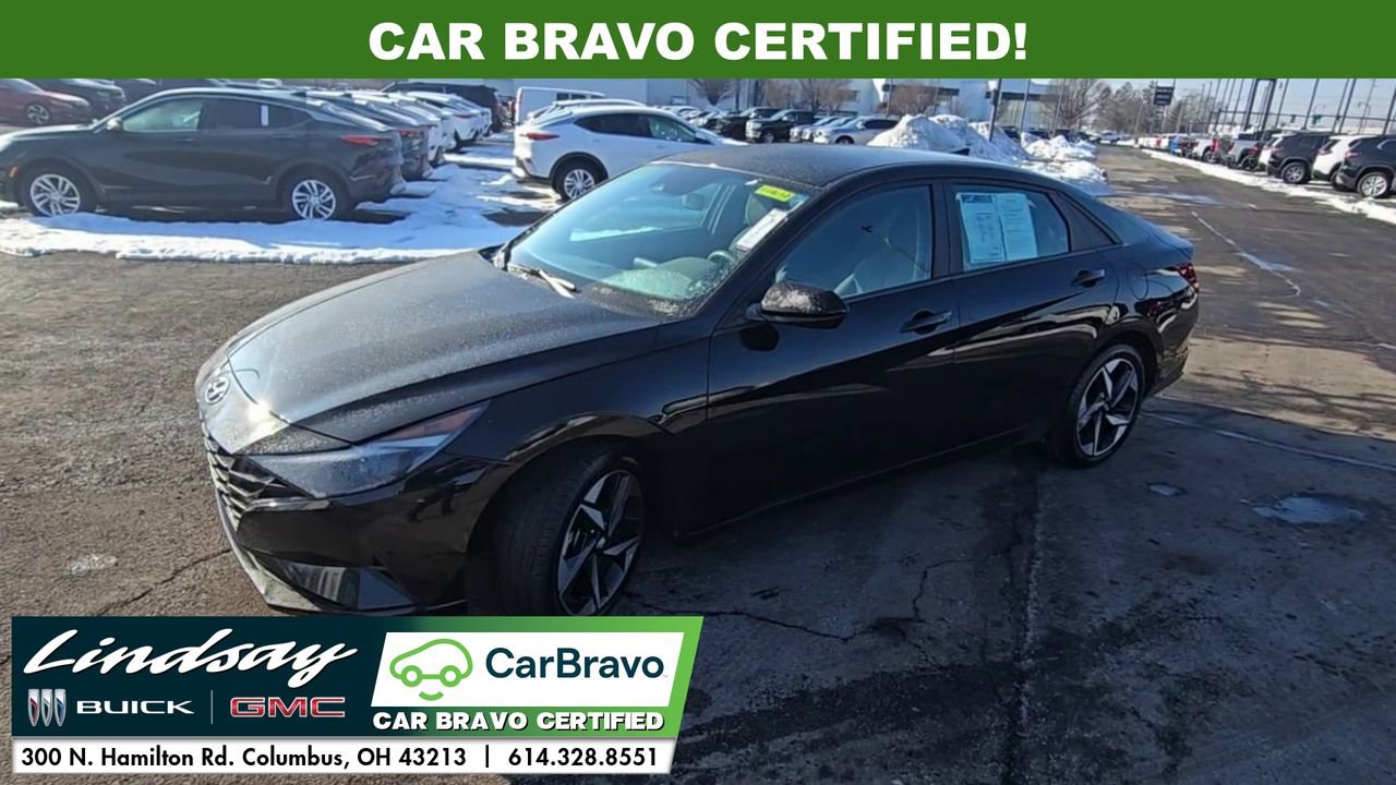 Used 2023 Hyundai Elantra SEL w/ Convenience Package image 4