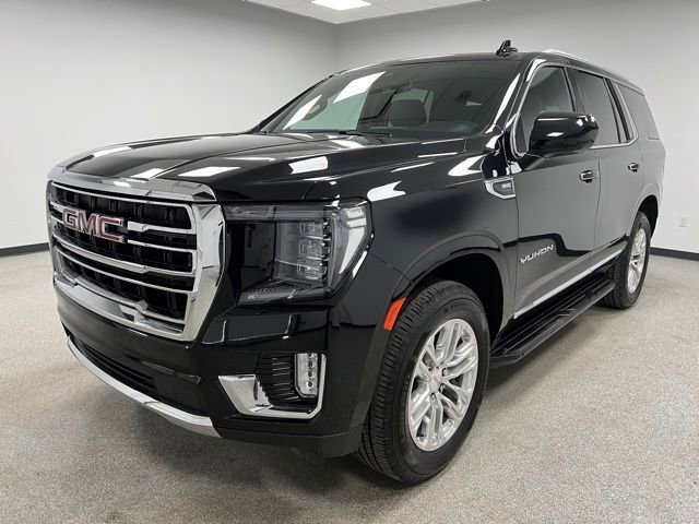 Used 2024 GMC Yukon SLT AWD/4WD image 4