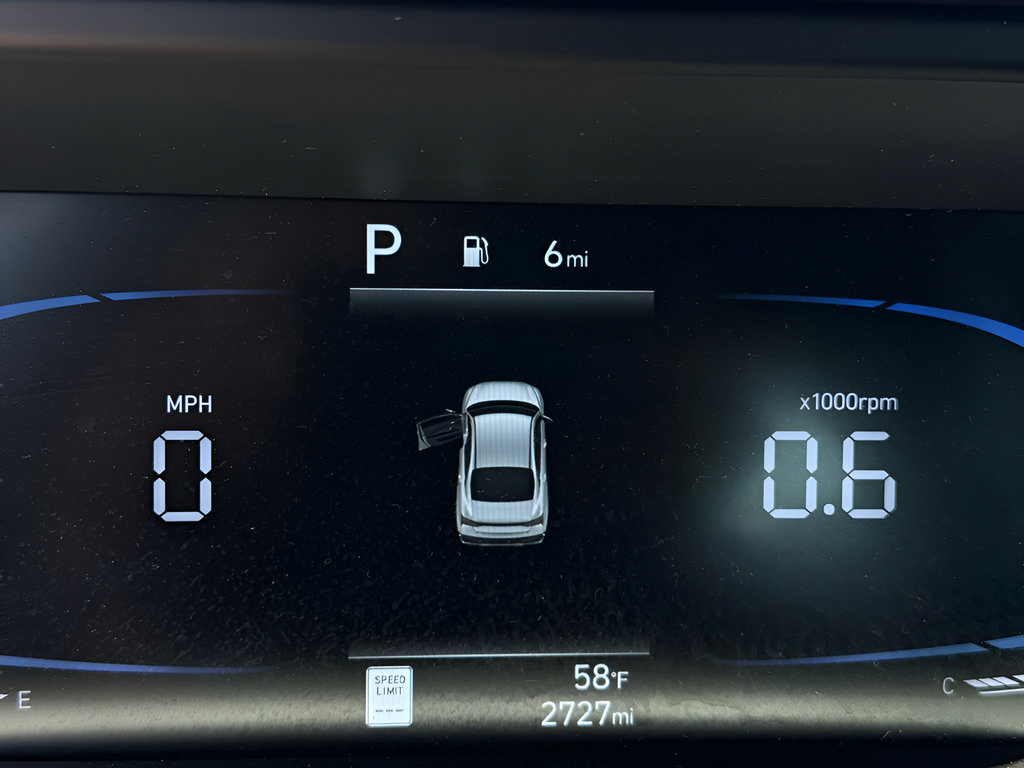 Certified 2025 Hyundai Elantra Sport FWD image 24