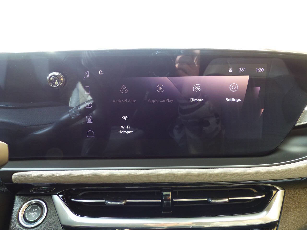 Used 2024 Buick Envista Avenir image 31