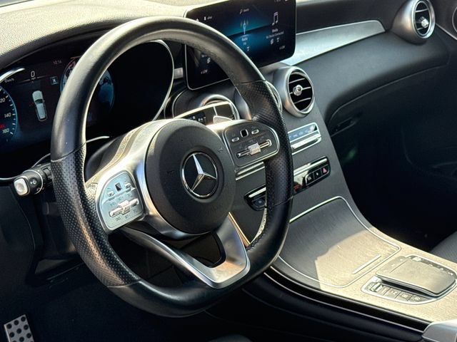 Used 2022 Mercedes-Benz GLC 300 image 18