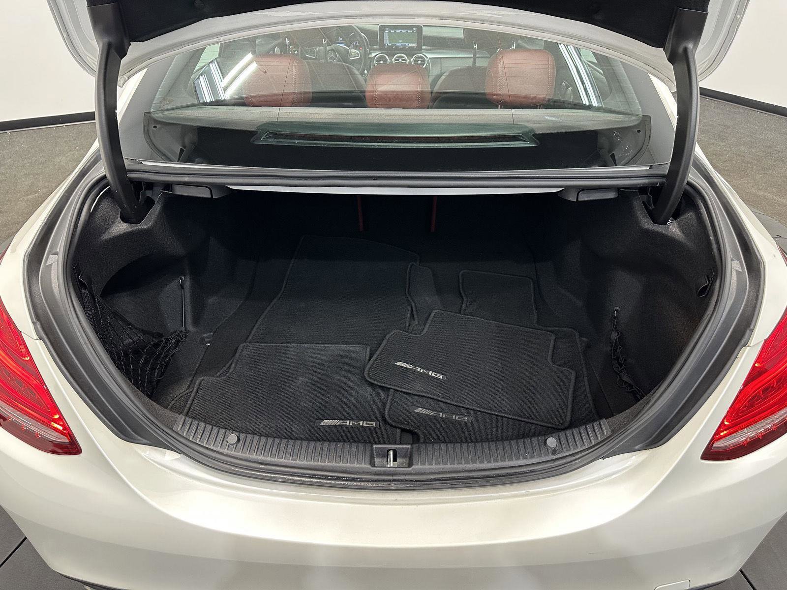 Used 2017 Mercedes-Benz C 300 4MATIC Sedan image 31